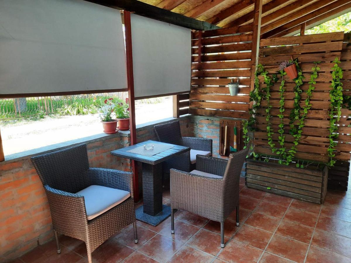 Apartmani Jovanovic เปรูชาซ ภายนอก รูปภาพ