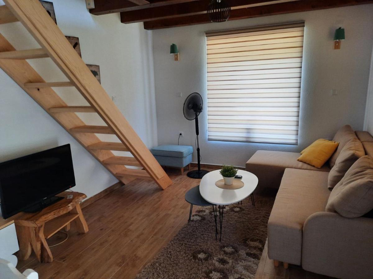 Apartmani Jovanovic เปรูชาซ ภายนอก รูปภาพ
