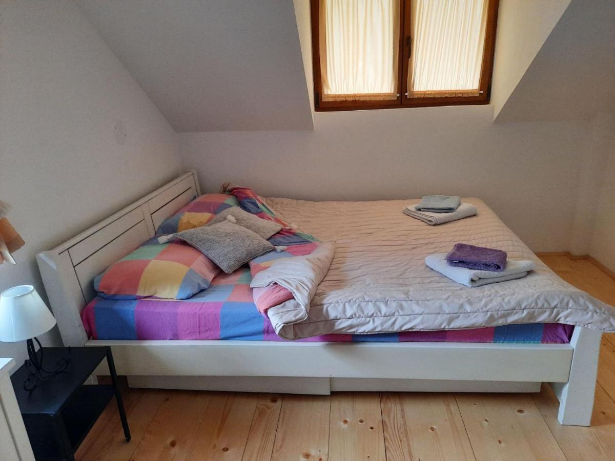 Apartmani Jovanovic เปรูชาซ ภายนอก รูปภาพ
