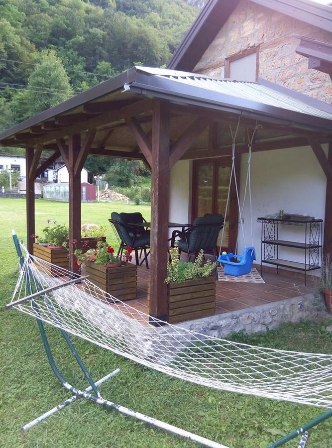 Apartmani Jovanovic เปรูชาซ ภายนอก รูปภาพ