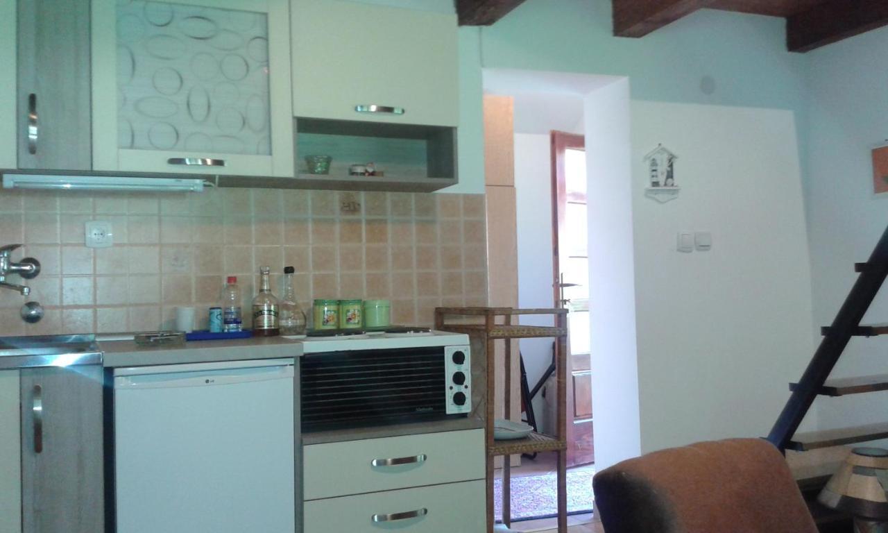 Apartmani Jovanovic เปรูชาซ ภายนอก รูปภาพ